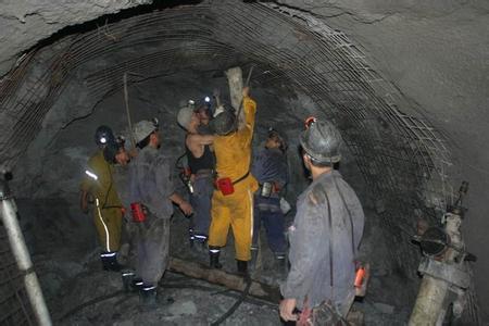 神池工程爆破中的危险因素分析以及应对工程爆破危险的措施
